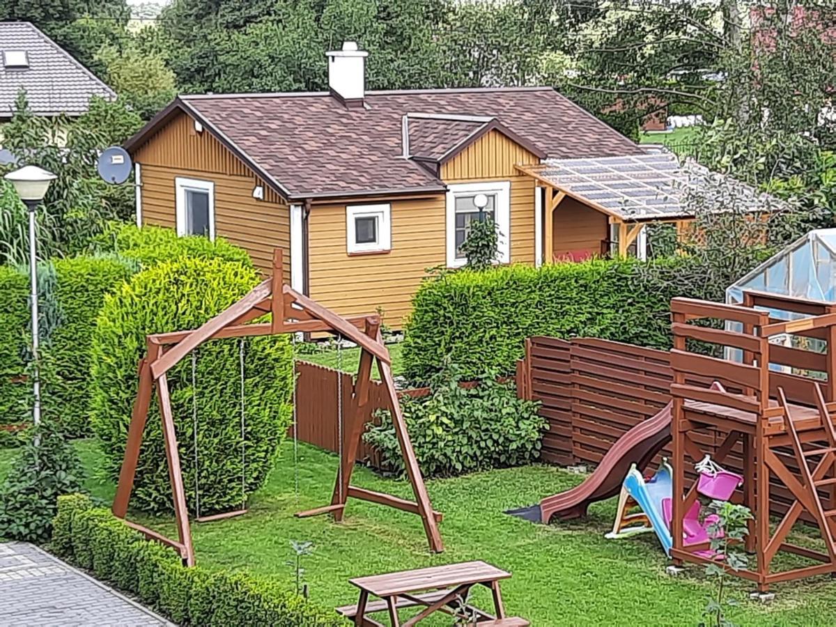 Domek Drewniany Na Wiejskiej Lubiatowo  Exterior photo